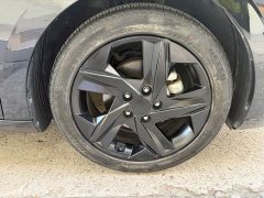 Hyundai Elantra 1.5L CVT LUX Black Knight Limited Edition - ფოტო 19