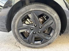 Hyundai Elantra 1.5L CVT LUX Black Knight Limited Edition - ფოტო 20