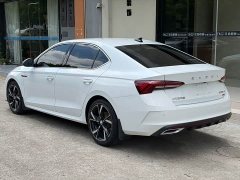 Skoda Octavia 2022 PRO TSI280 Luxury Edition - ფოტო 4