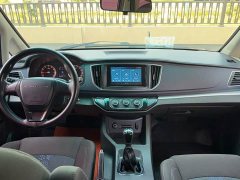 Dongfeng Delica M5L 1.6L Comfort 9-Seater - ფოტო 12