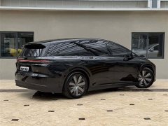 Li Auto i8 2025 Standard Edition - ფოტო 17