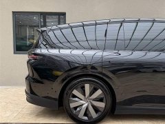 Li Auto i8 2025 Standard Edition - ფოტო 20