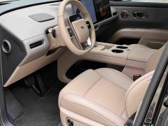 Li Auto i8 2025 Standard Edition - ფოტო 4