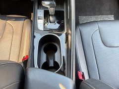 Hyundai Elantra 2022 1.5L CVT Luxury - ფოტო 11