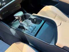 Lexus ES 2022 300h Premium Edition - ფოტო 13