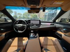 Lexus ES 2022 300h Premium Edition - ფოტო 8