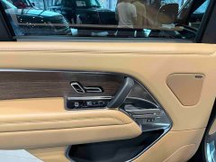 Land Rover Range Rover 3.0L V6 400PS Extended Wheelbase Prestige Edition - ფოტო 14