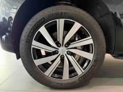 Land Rover Range Rover 3.0L V6 400PS Extended Wheelbase Prestige Edition - ფოტო 4