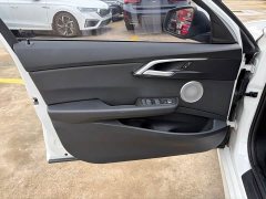 BMW 1 Series 120i M Sport - ფოტო 16