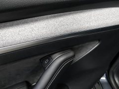 Tesla Model Y Rear-Wheel Drive - ფოტო 7