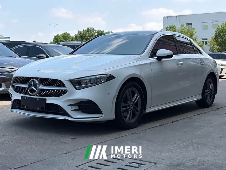 Mercedes-Benz A-Class A 180 L Sport Sedan