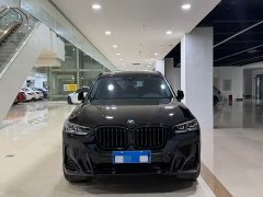 BMW X3 xDrive30i Premier M Night Package - ფოტო 1