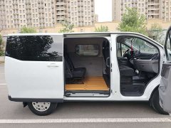 New Journey New Tourers V70 2.0T Elite Automatic Short Wheelbase Low Roof 5/6 Seater - ფოტო 11