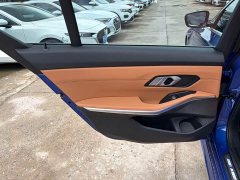 BMW 3 Series 320Li M Sport Package - ფოტო 17