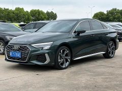 Audi A3 A3L Limousine 35 TFSI Fashion Sport - ფოტო 1