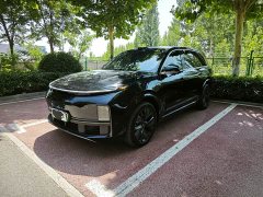 Li Auto L9 2024 Ultra - ფოტო 2