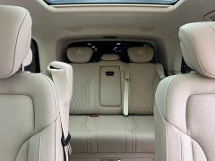 Mercedes-Benz V-Class 2021 V 260 L Long Wheelbase Luxury Edition - ფოტო 11