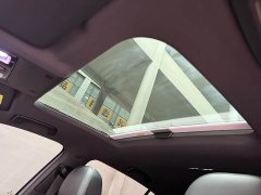 Volkswagen Golf 2023 280TSI DSG R-Line Lite - ფოტო 18