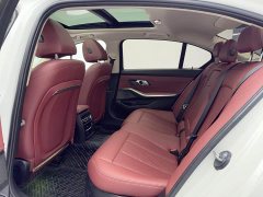 BMW 3 Series 320Li M Sport Package - ფოტო 13