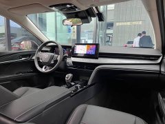 Toyota Camry 2024 2.0L GVP Luxury - ფოტო 15