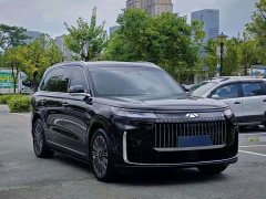Chery Fengyun T11 220 RWD Dual IMAX Cinema Edition - ფოტო 3