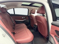 BMW 3 Series 320Li M Sport Package - ფოტო 16