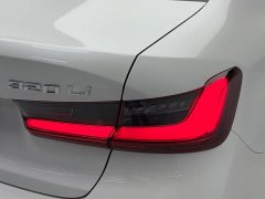 BMW 3 Series 320Li M Sport Package - ფოტო 9
