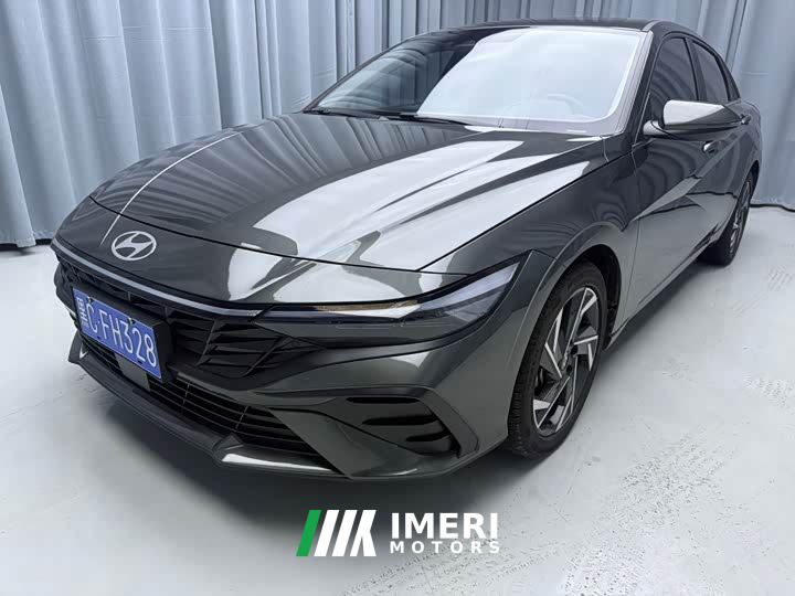 Hyundai Elantra 1.5L CVT Luxury
