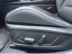 Hyundai Elantra 1.5L CVT Luxury - ფოტო 11