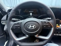 Hyundai Elantra 1.5L CVT Luxury - ფოტო 12