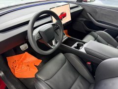 Tesla Model 3 High Performance All-Wheel Drive - ფოტო 4