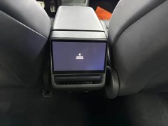 Tesla Model 3 High Performance All-Wheel Drive - ფოტო 9