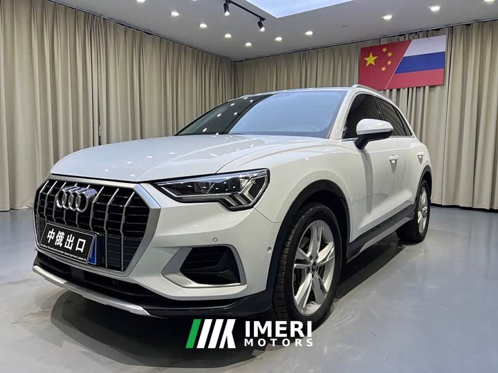 Audi Q3 35 TFSI Fashion Elegant Edition