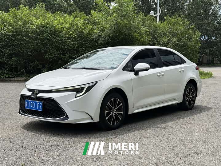 Toyota Corolla 1.8L CVT Luxury - ავტომობილი ჩინეთიდან