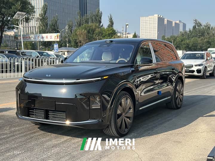 Li Auto L9 Livis - ავტომობილი ჩინეთიდან