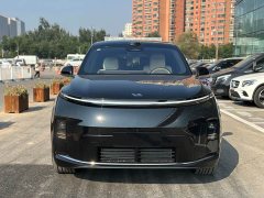 Li Auto L9 Livis - ფოტო 3