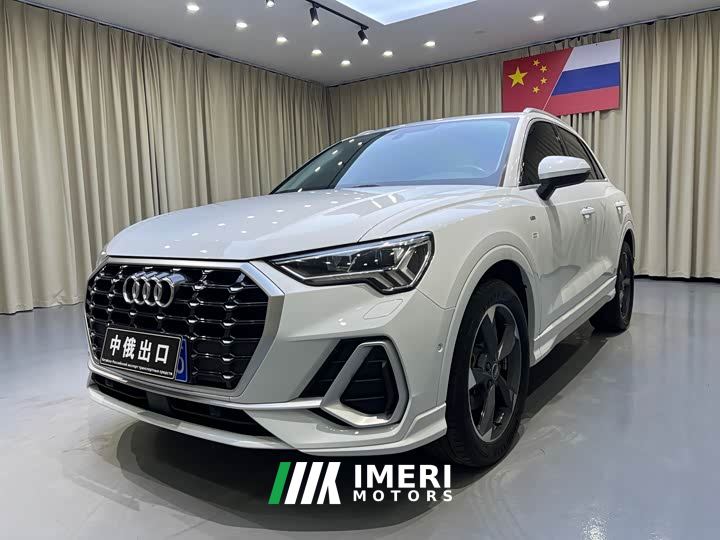 Audi Q3 35 TFSI Sport Dynamic Edition 1.4T