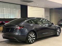 Tesla Model 3 Long Range All-Wheel Drive - ფოტო 3