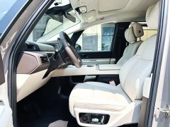 Li Auto Li Xiang MEGA Ultra - ფოტო 3