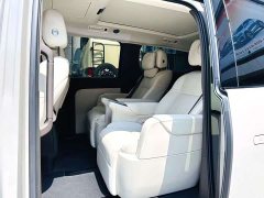 Li Auto Li Xiang MEGA Ultra - ფოტო 8