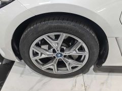 BMW i3 eDrive 35 L - ფოტო 10