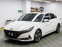 Hyundai Elantra 1.5L CVT Luxury - ფოტო 1