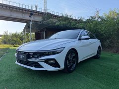 Hyundai Elantra 1.5L CVT GLX Elite - ფოტო 1