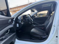 Hyundai Elantra 1.5L CVT GLX Elite - ფოტო 8