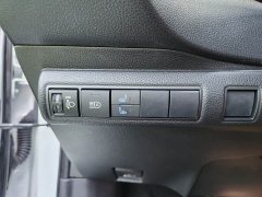 Toyota Corolla 2022 1.8L CVT Luxury - ფოტო 15
