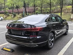 Volkswagen Passat Facelift 330TSI Starry Sky Luxury Edition - ფოტო 4