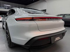 Porsche Taycan 2022 Facelift Taycan 4S - ფოტო 19