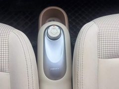 Wuling Hongguang MINIEV Fourth Generation Four-Door Advanced Edition - ფოტო 13