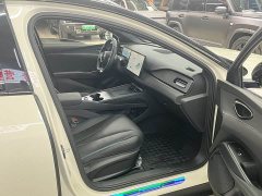 BYD Dolphin 06 DM-i Touring DM-i 80KM Luxury Edition - ფოტო 17