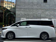 Toyota Alphard 2025 Hybrid 2.5L Premium Gold Edition - ფოტო 3